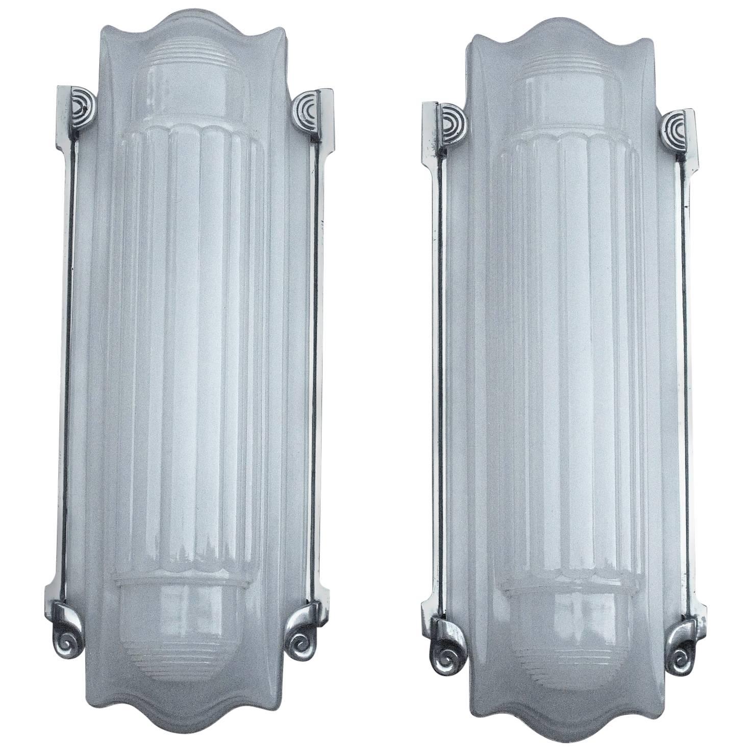 1 1/2 Pair Available! Large Elegant Art Deco Wall Sconces Home Theater For Sale