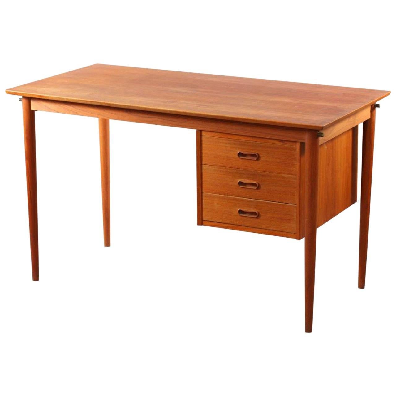 Scandinavian Teak Desk 1950 by Arne Vodder Denmark, 1960