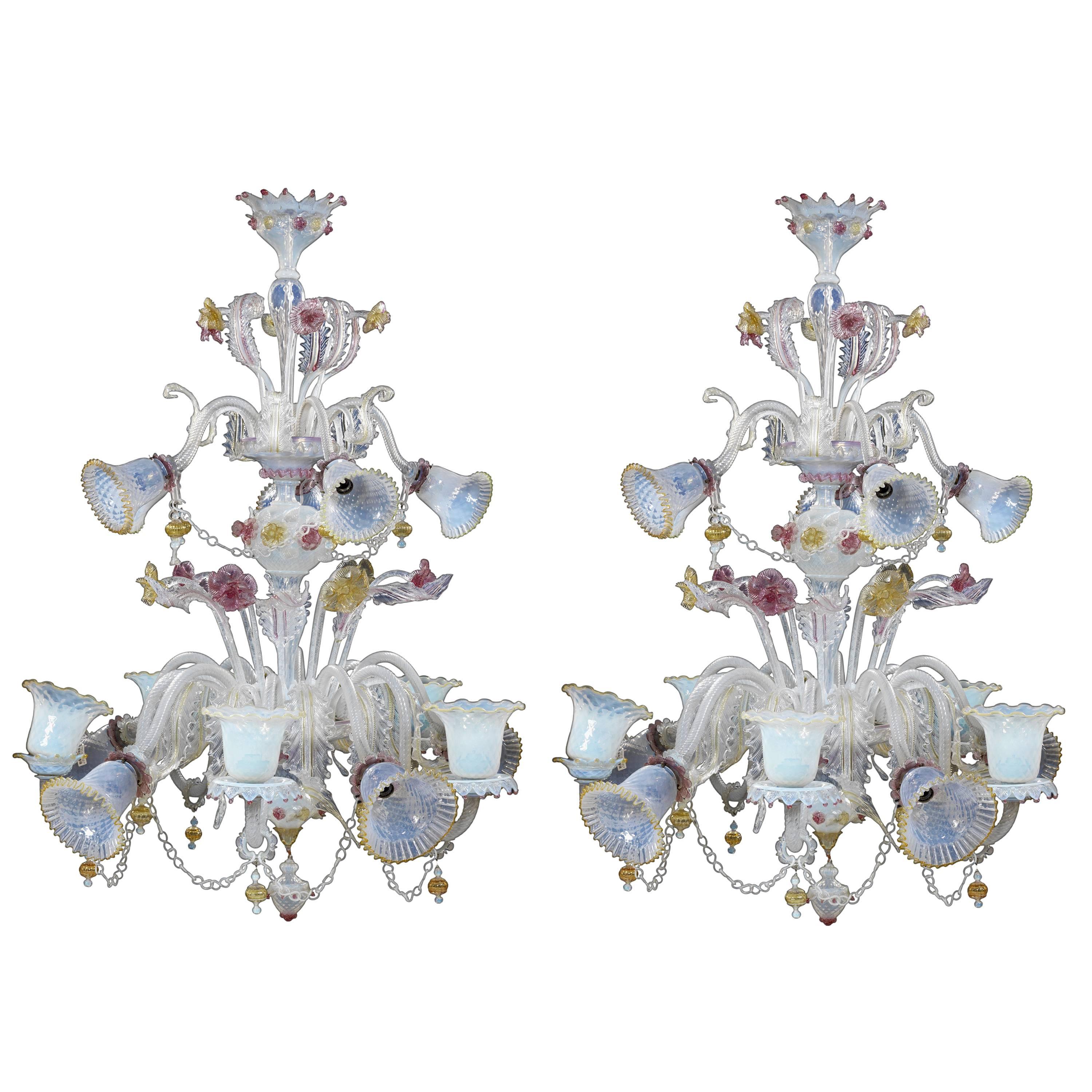 Pair of Large Venetian Opaque and Coloured Glass Fifteen-Light Chandelier For Sale