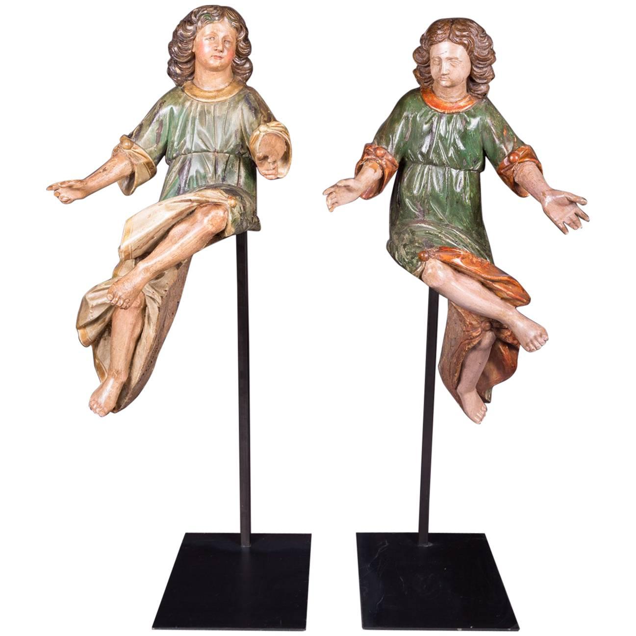 18th Century Baroque Oak Pair of Couple Baroque Figures