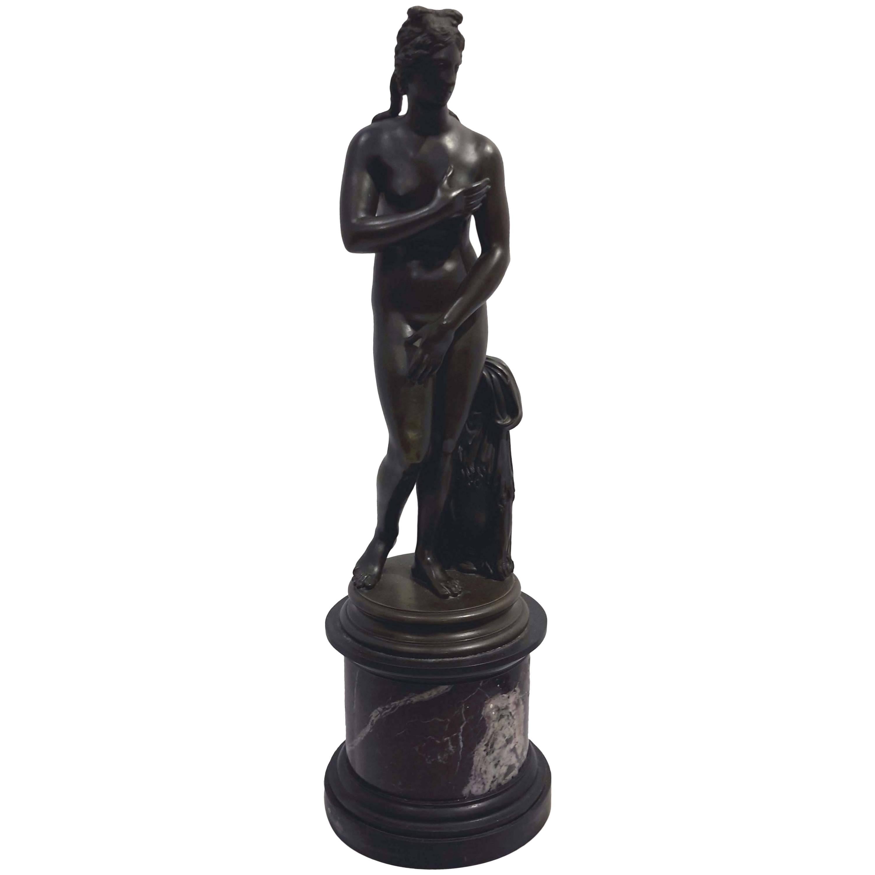 Grand Tour Bronze Figure of Greek Goddess on Marble Base, 19th Century For Sale