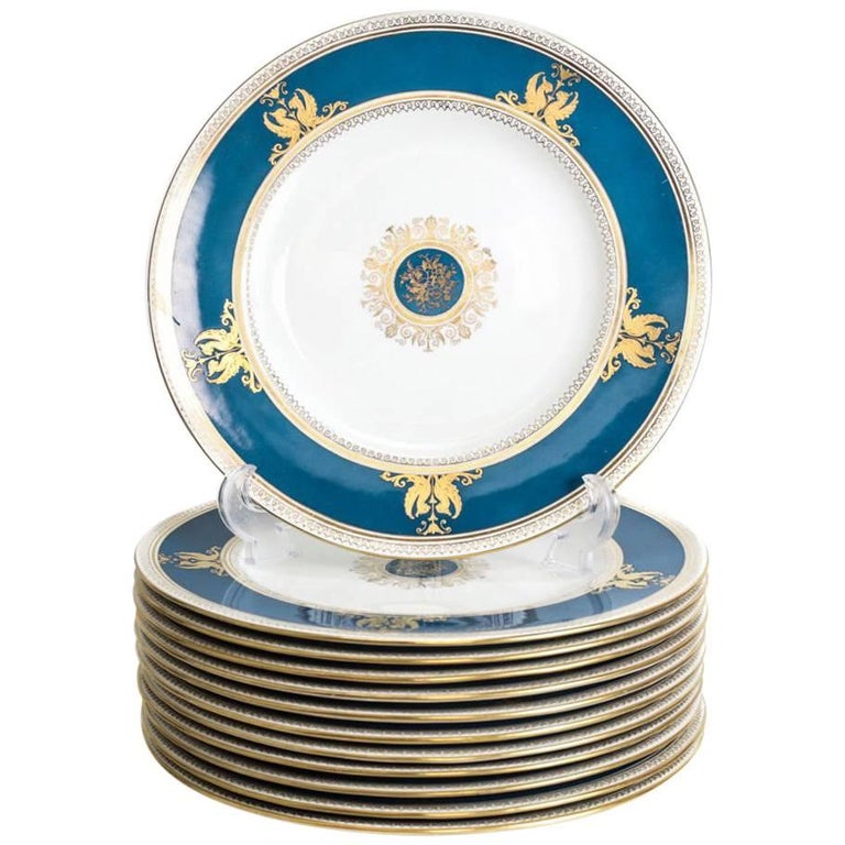 12 Wedgwood Porcelain Dinner Plates in Columbia Raised Gilt and Powder Blue at 1stDibs