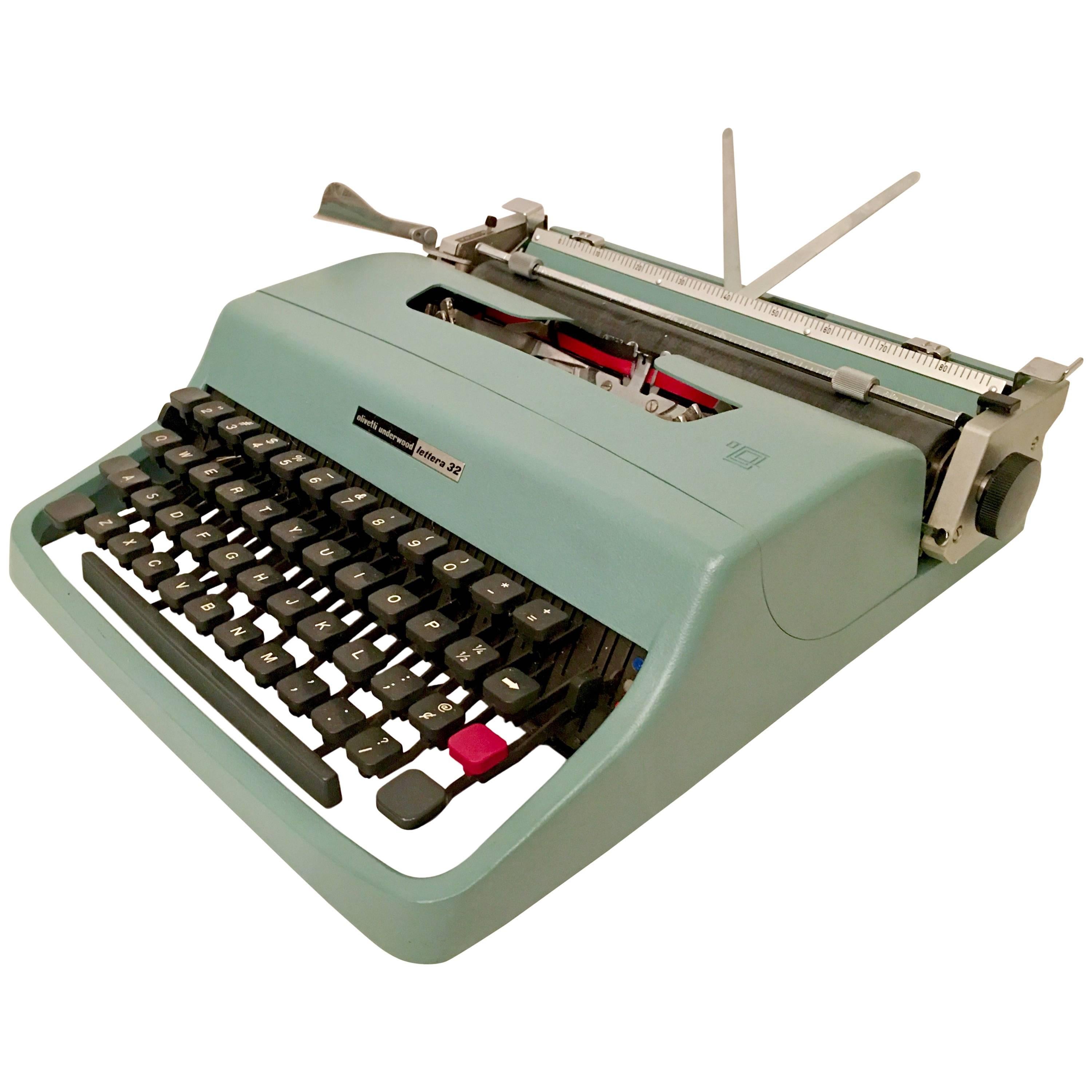1960'S Italian Olivetti "Lettera 32" Typewriter