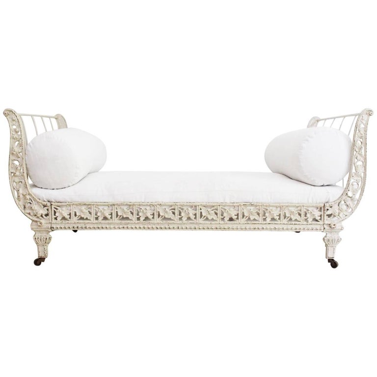 19th Century Antique Painted White Metal French Iron Daybed at 1stDibs