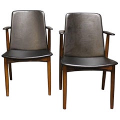 Pareja De Sillones De Palisandro Y Piel Negra De Hans Olsen De Los Años 60