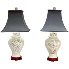 Paar Blanc de Chine Porzellan-Ingwer-Glas-Tischlampen
