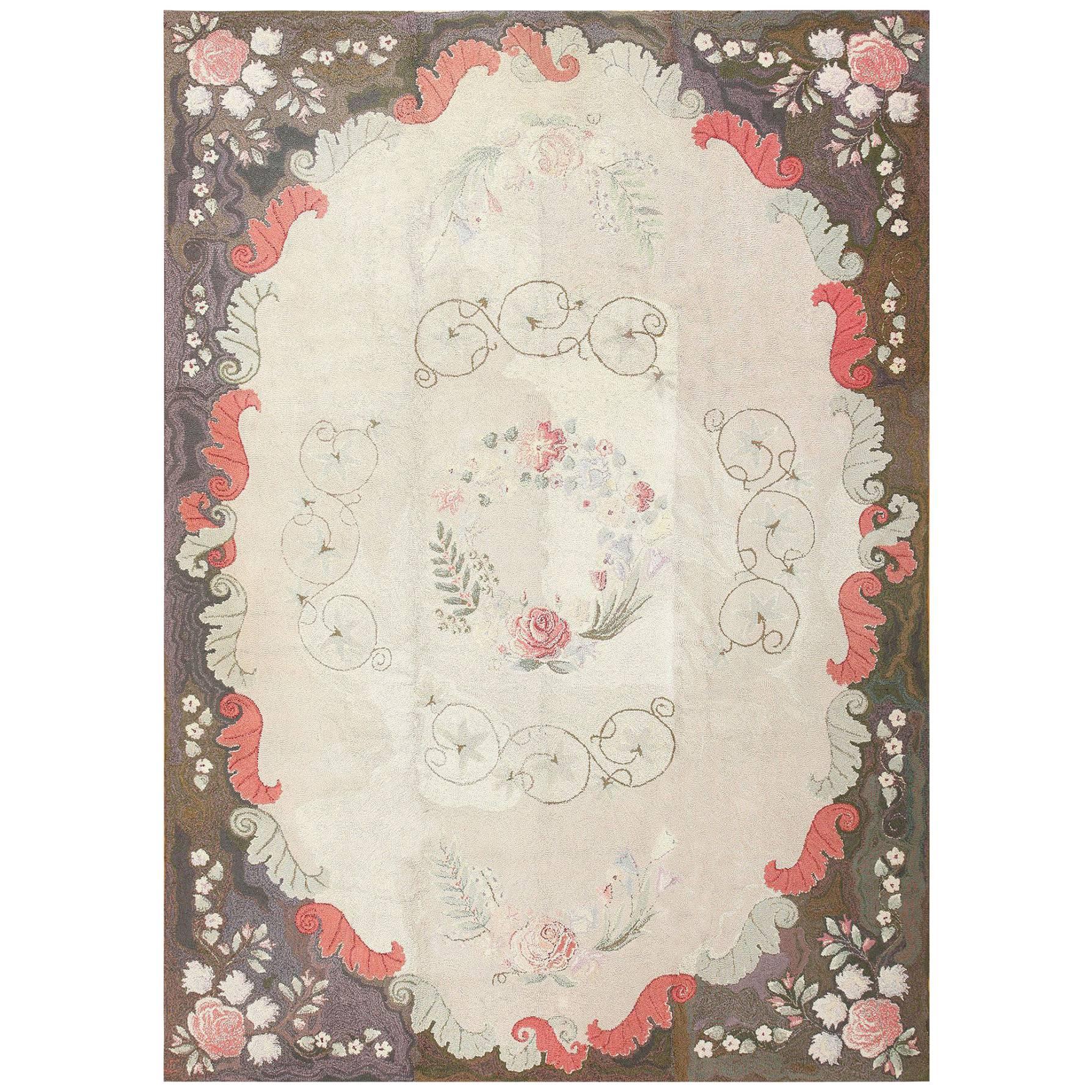 Nazmiyal Collection Antique American Hooked Rug. Size: 9 ft 4 in x 13 ft 2 in For Sale
