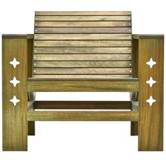 Silla de salón Uti 'Ooh-Tee' de caoba con acabado salvia, Wooda Original