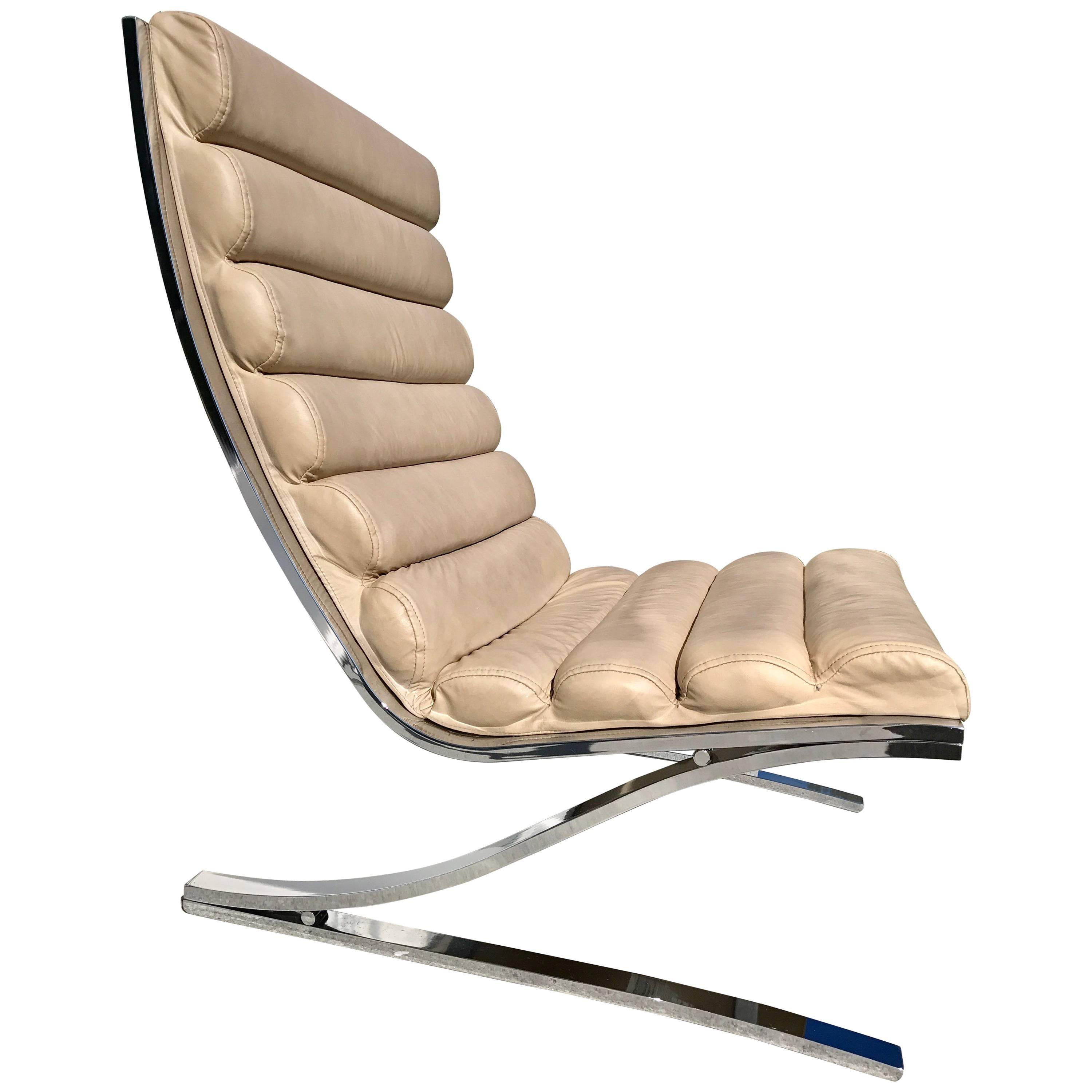 DIA Lounge Chair