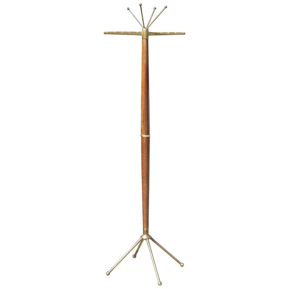 Antique American Department Store Carousel Coat Rack For Sale at 1stDibs