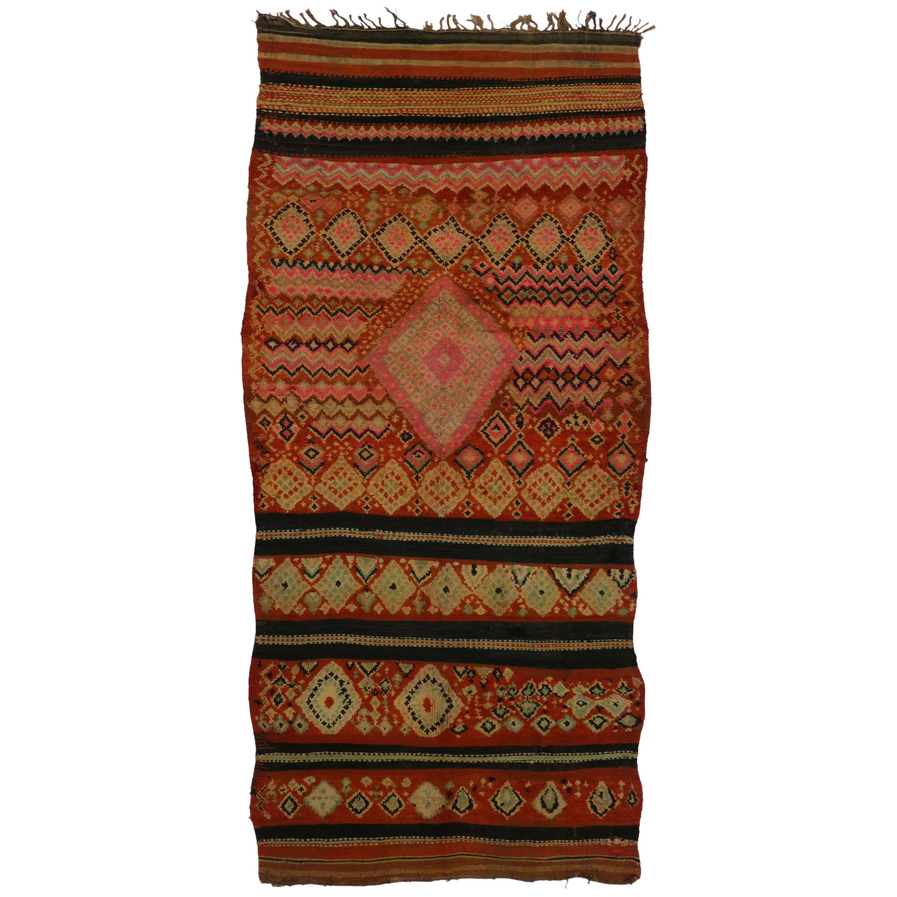 Vintage Berber Moroccan Rug with Modern Tribal Style