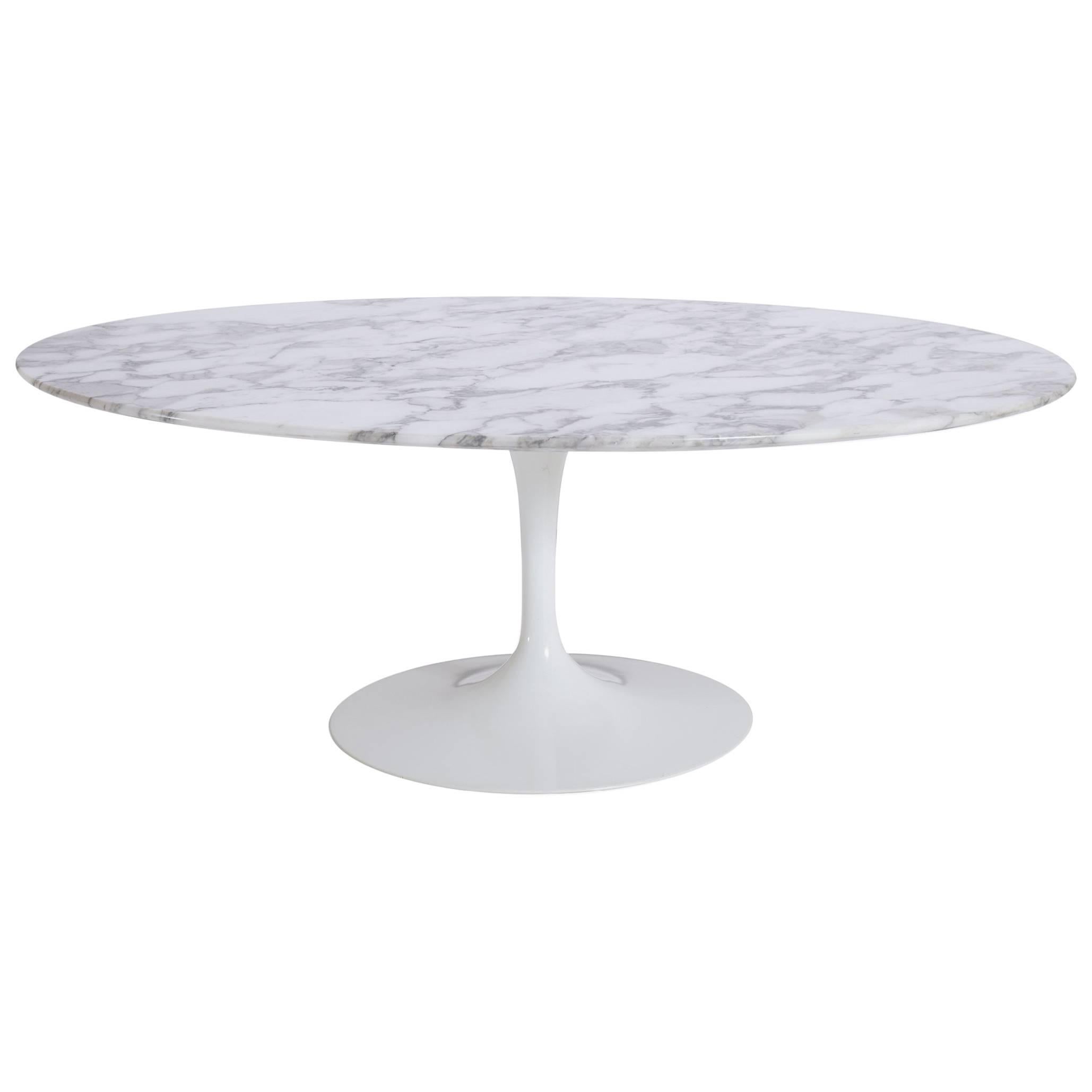 Saarinen Oval Tulip Coffee Table in Arabescato Marble