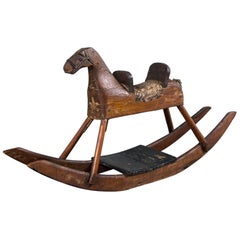 Cheval à bascule pour enfant d'artisanat américain, datant d'environ 1900