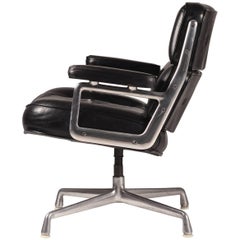 Charles & Ray Eames Time Life Lobby Chair