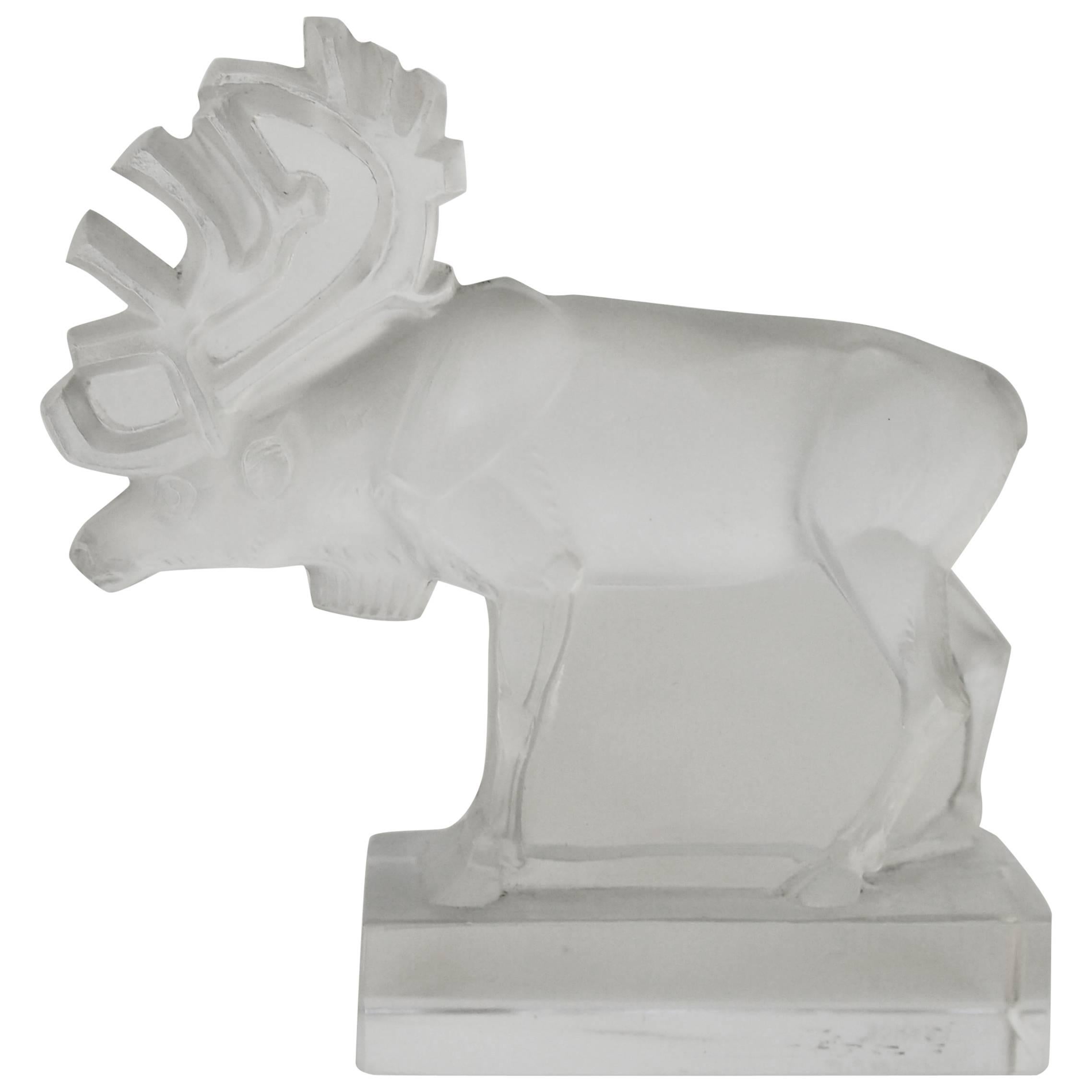 French Art Deco Rene Lalique Signed Renne 'Reindeer' Glass Paperweight 1930s For Sale