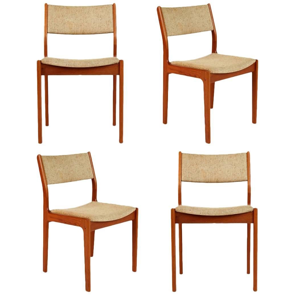 D-Scan Teak Danish Modern Dining Chairs Set of Four