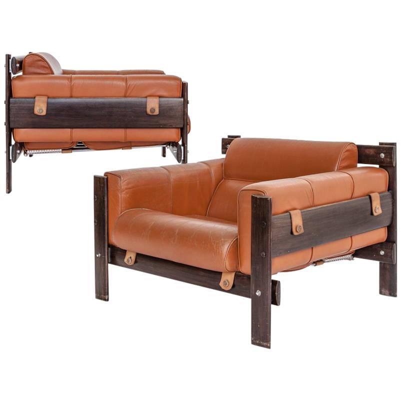 Percival Lafer 1970s Pair of Lounge Chairs in Jacaranda and Leather For Sale