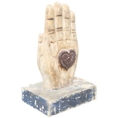Mano in Wood Folk Art con cuore