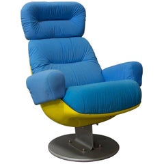 Excellent Comfortable Cinema Chair from a Cinema in Paris, circa 1970