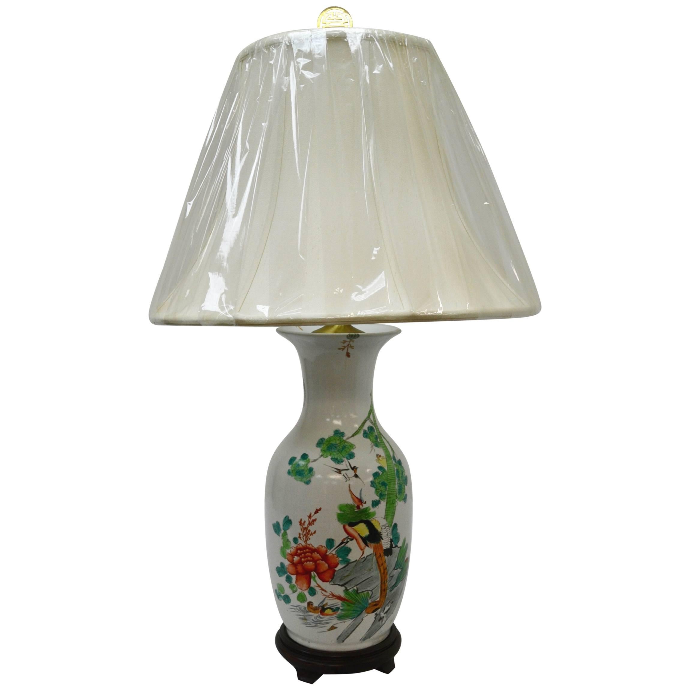 Lampe de bureau à vase en porcelaine chinoise
