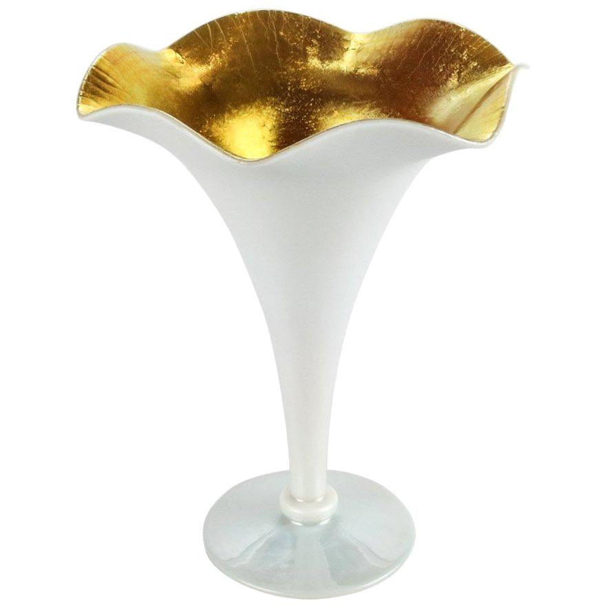 Antique & Fine Steuben Gold Aurene over Calcite Ruffled Rim Fluted Trumpet Vase