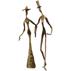 Elegant Bronze ‘Holding Hands’ Sculpture, 1970s
