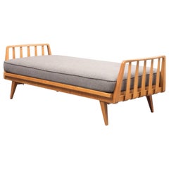 1950s Knoll Antimott Daybed, Reupholstered