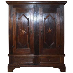 Armoire en bois de chêne du XIXe siècle