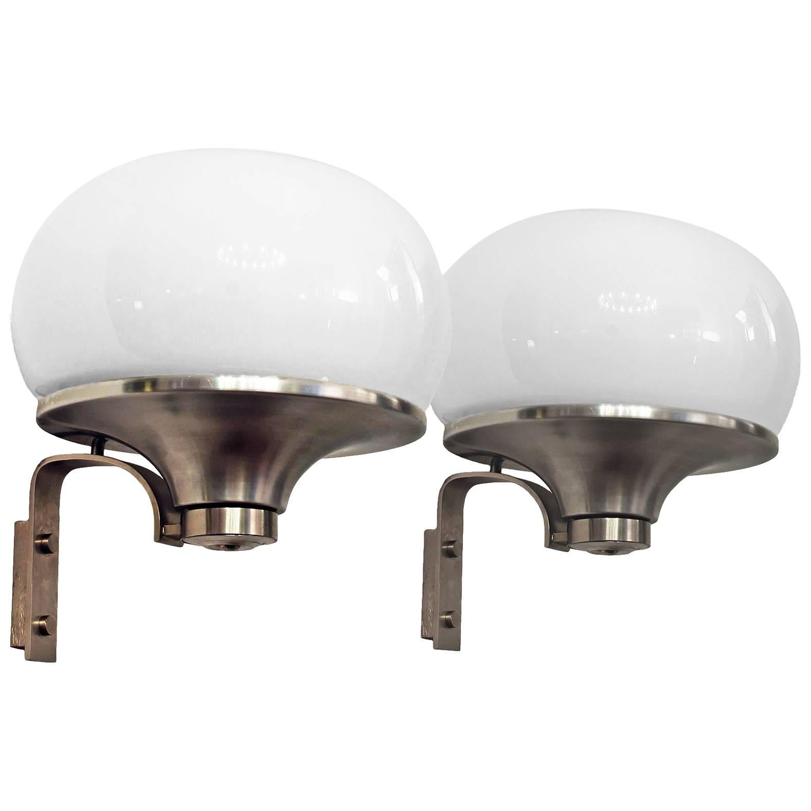 Pair of Large Mid-Century Modern Wall Lights, Brass, Opaline - Italy