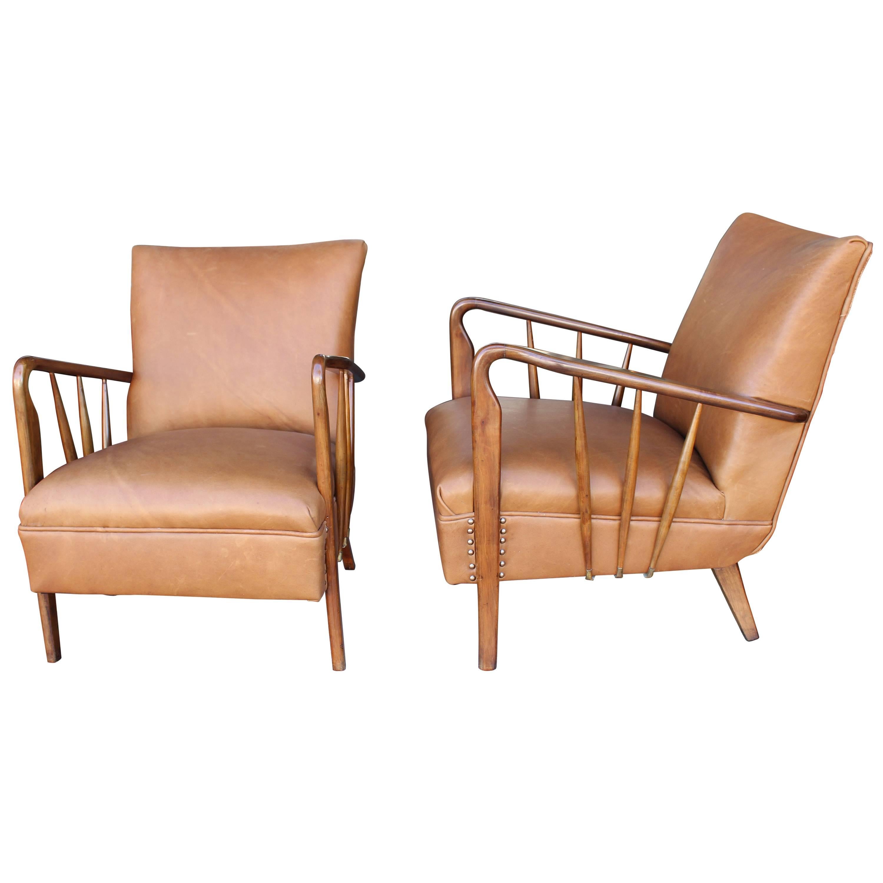 Italian Pair of Chairs Attributed to Guglielmo Ulrich