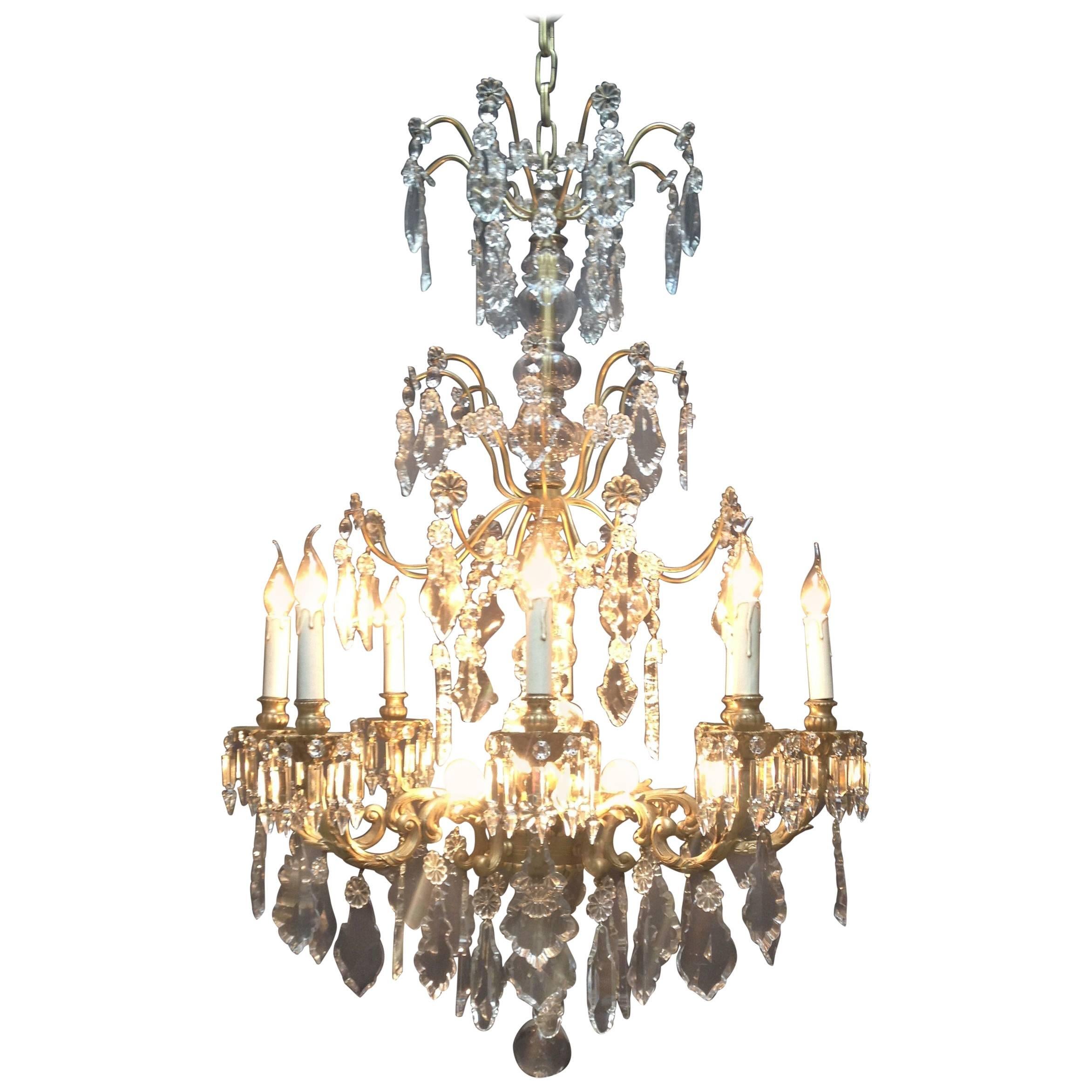 Large Spanish Bronze Chandelier with 12 Lights, Early 20th Century For Sale