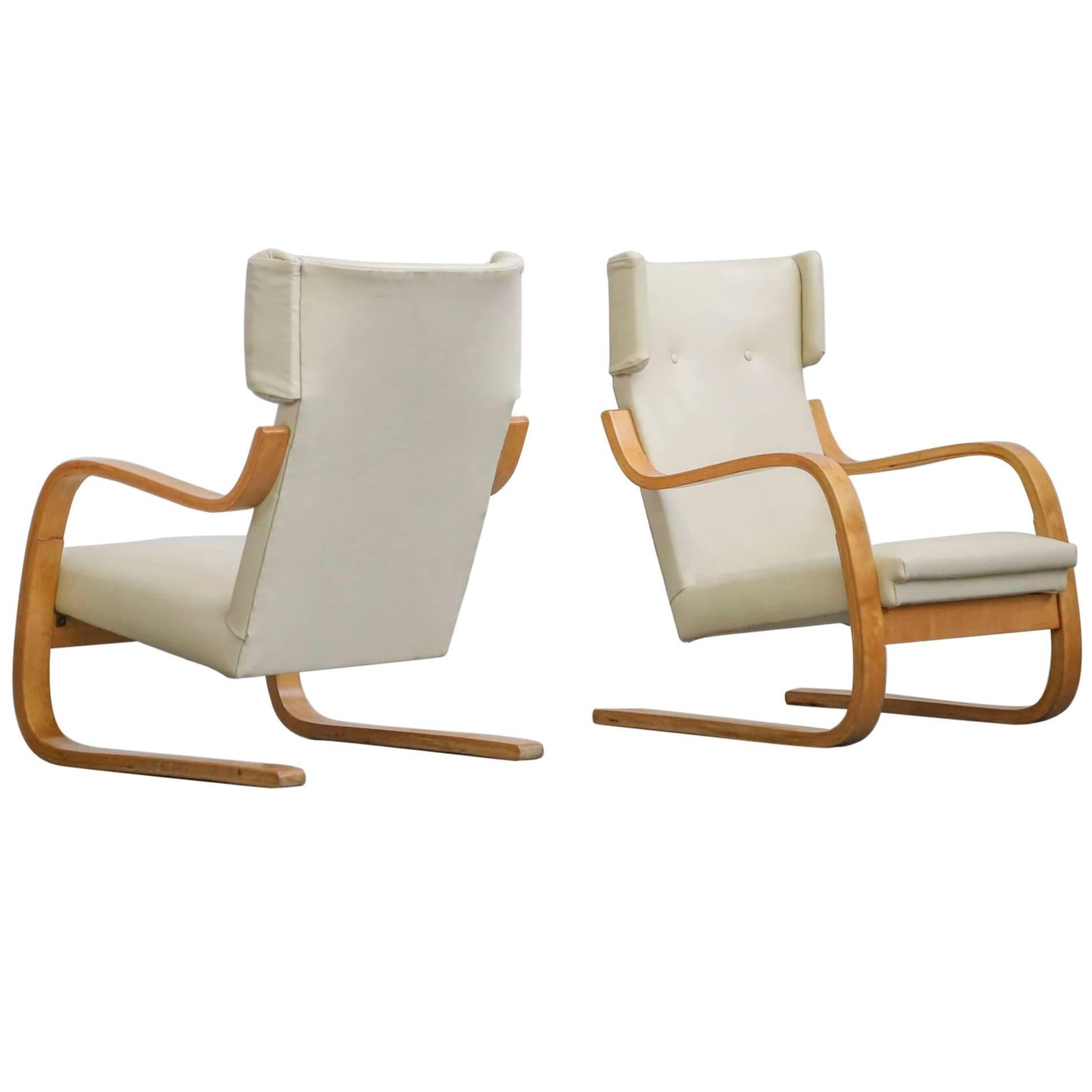 Pair of Lounge Chairs Model 401 by Alvar Aalto, 1935 Finland Design