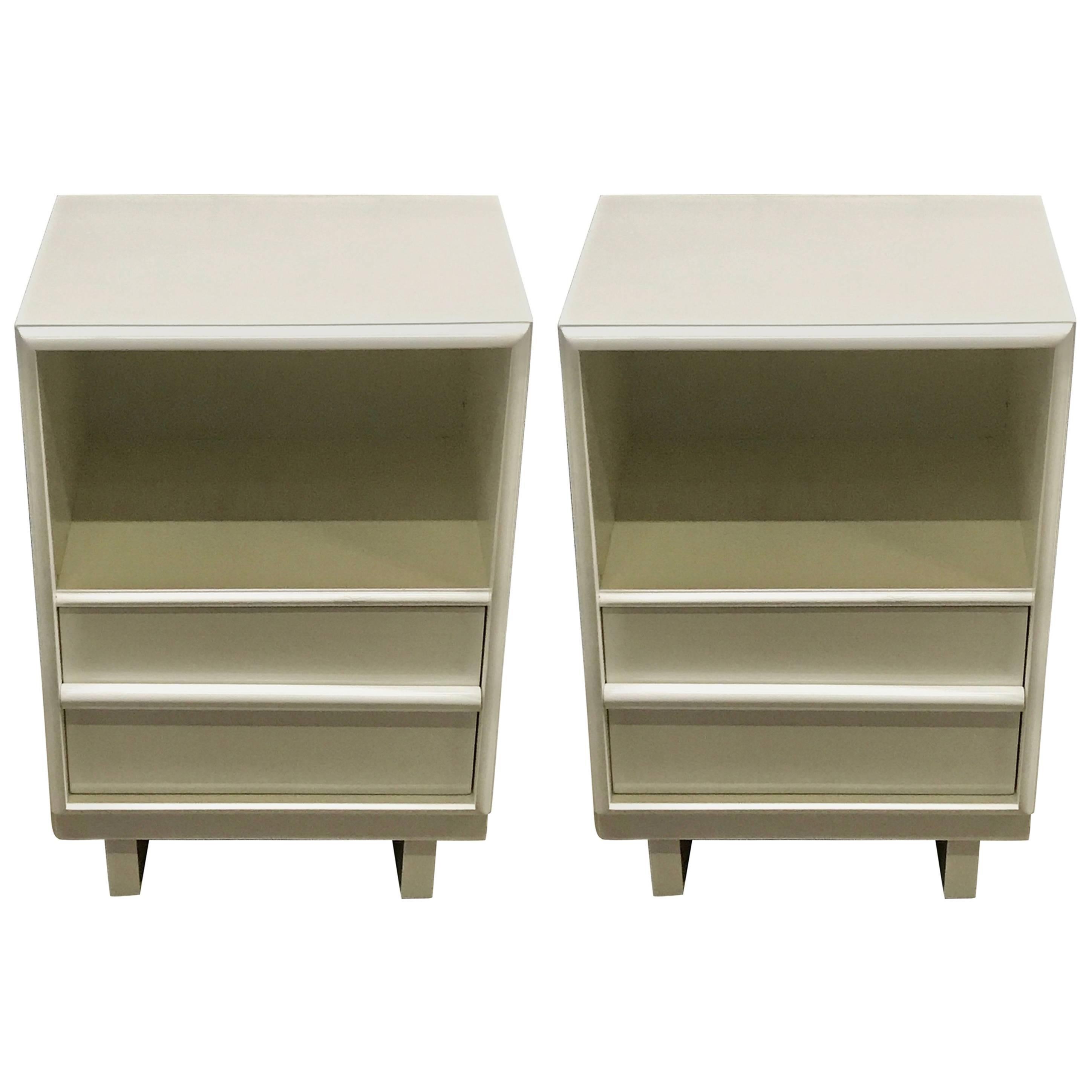 Pair of Robsjohn-Gibbons White Lacquered Nightstands