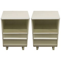 Pair of Robsjohn-Gibbons White Lacquered Nightstands