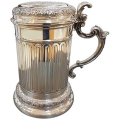 Retro 20th Century Italian embosse ceased Silver Tankard