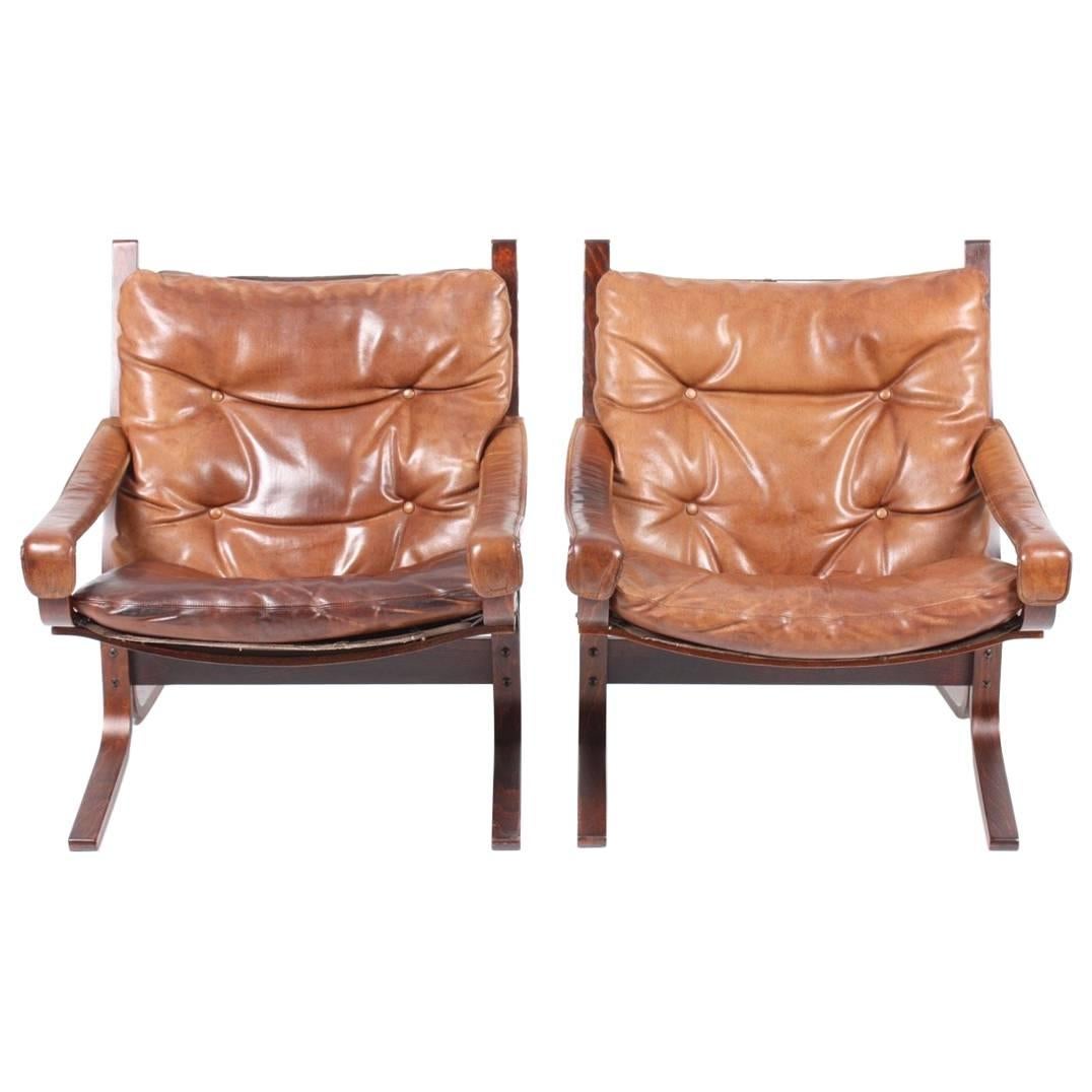 Pristine Pair of Lounge Chairs by Ingmar Relling