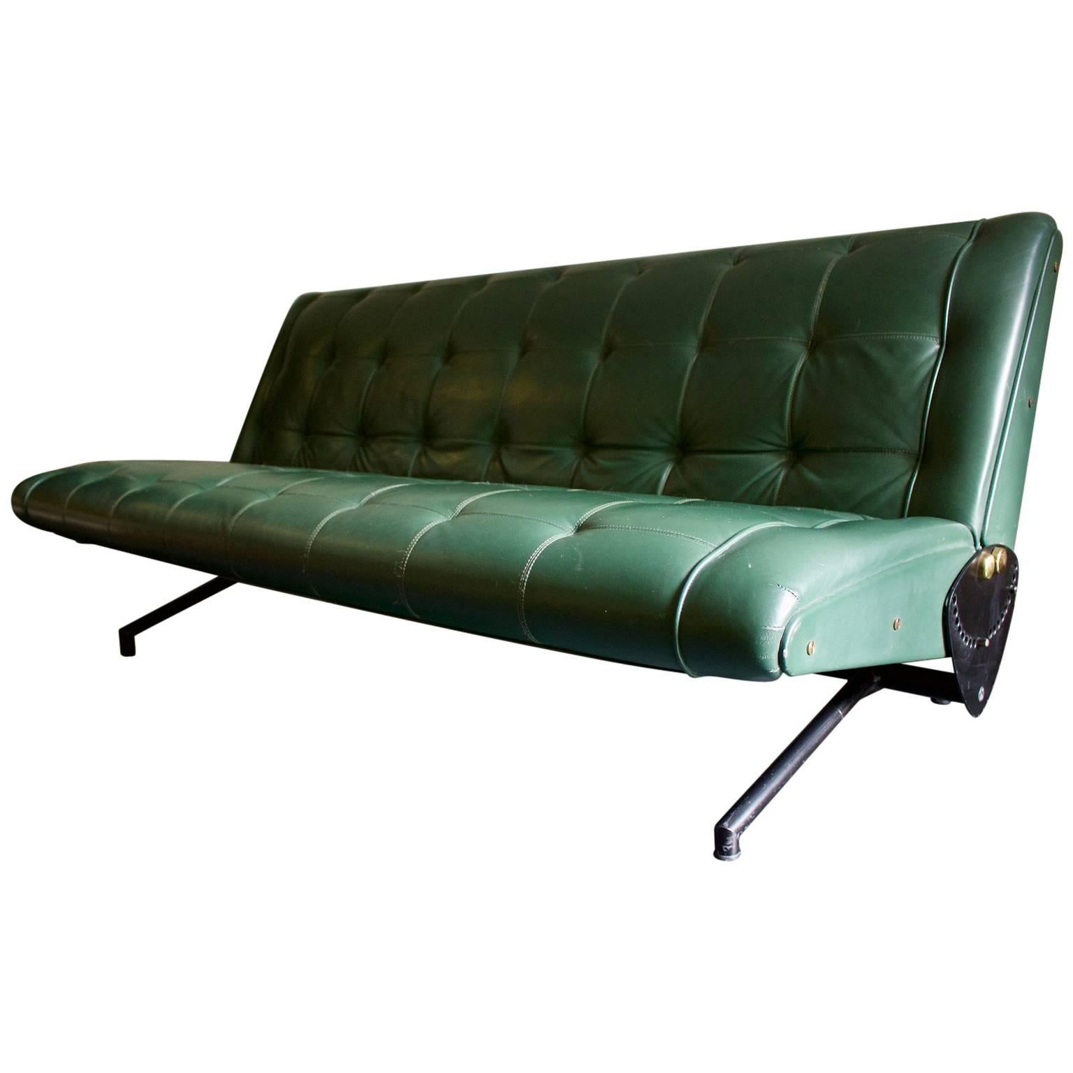 D70 Sofa in Leather by Osvaldo Borsani for Tecno