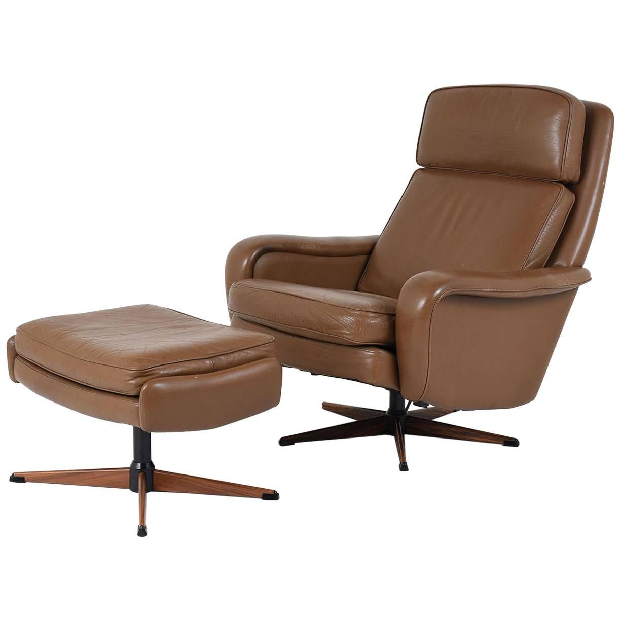MidCentury Leather and Walnut High Back Swivel Lounge Chair and Ottoman by Plycraft at 1stDibs