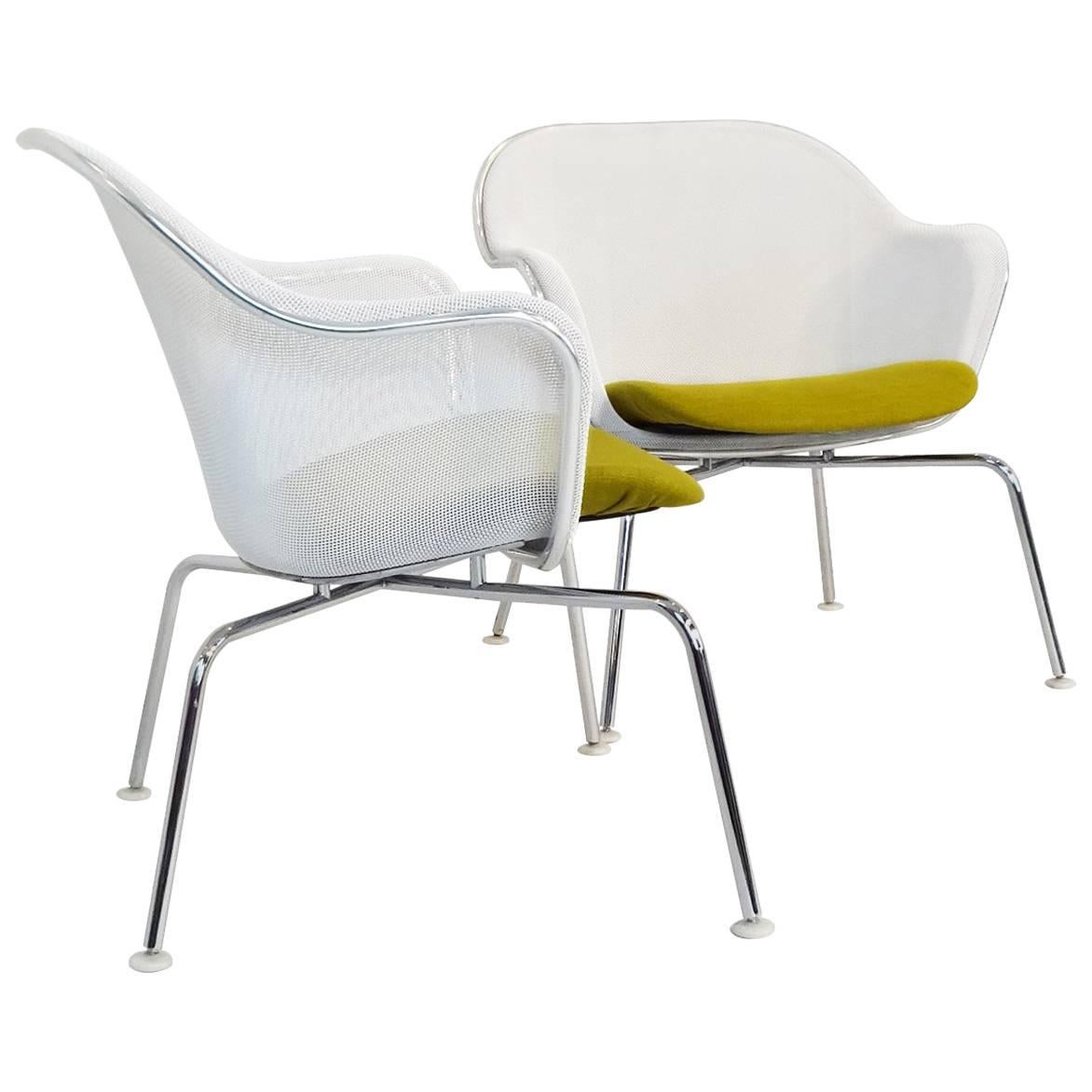 Pair of B & B Italia Iuta Side Chairs by Antonio Citterio For Sale