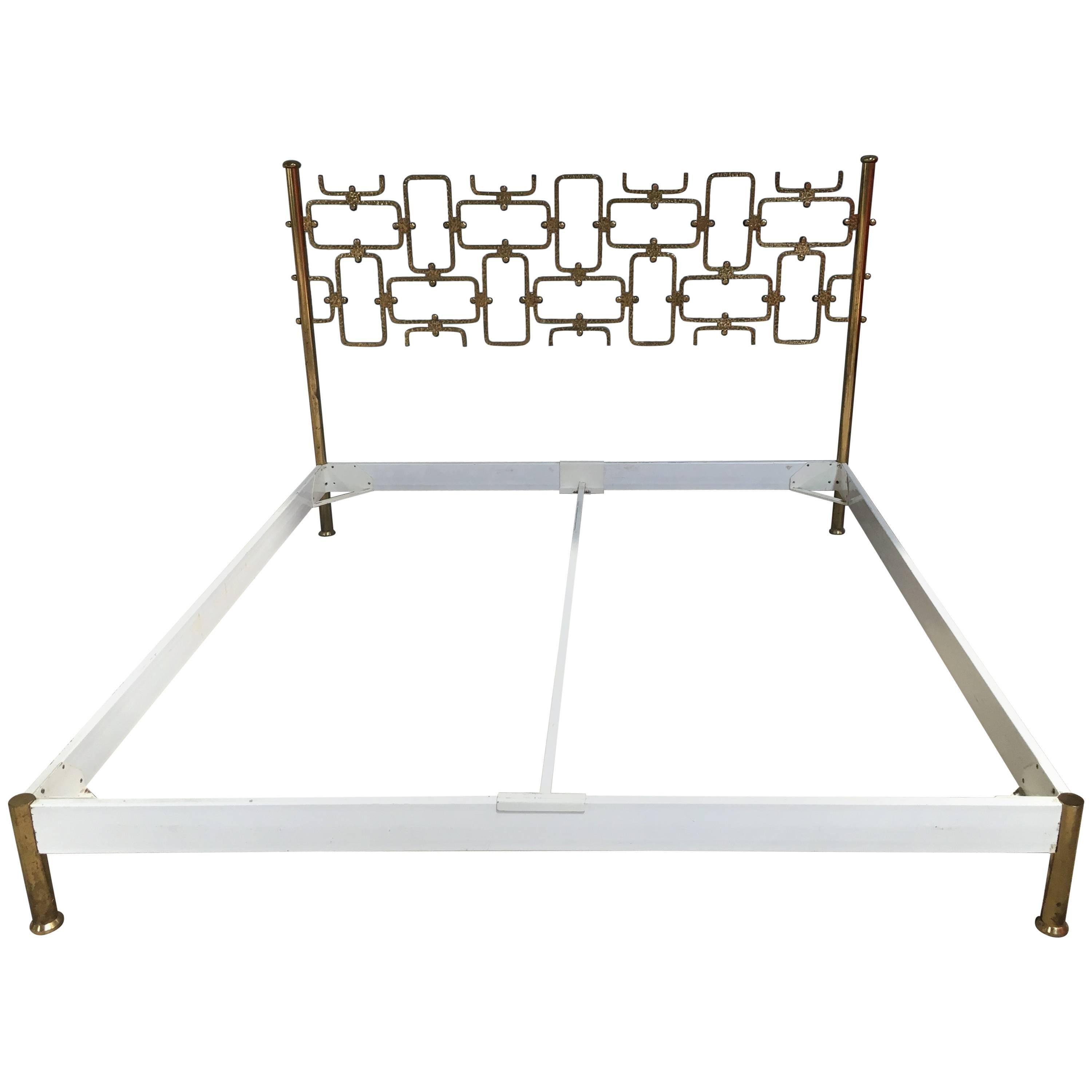 Italian Hammered Bronze Bed from 1960s by Osvaldo Borsani and Arnaldo Pomodoro