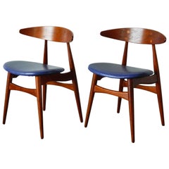 Pair of Teak Hans Wegner CH33 Chairs
