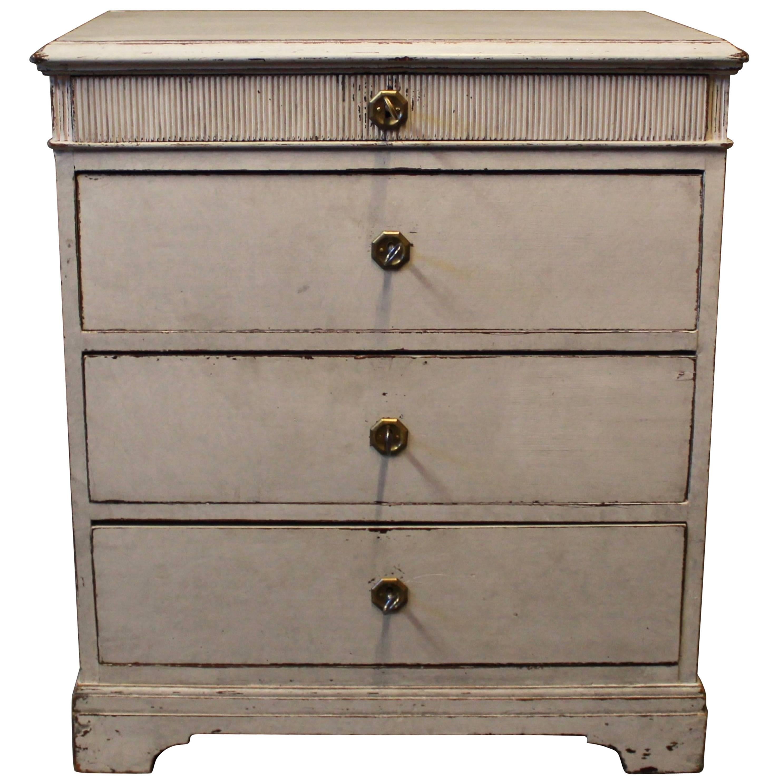 Small Gray Painted Chest of Drawers in Gustavian Style from the 1880s