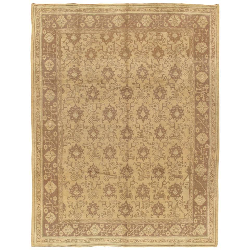 Antique Oushak Carpet, Handmade Oriental Rug, Made in Turkey, Beige, Brown 1910 For Sale