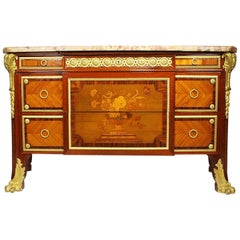 Belle commode néoclassique de style Louis XVI du 19ème siècle d'après Jean-Henri Riesener