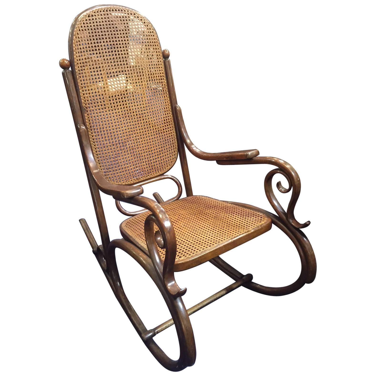 Thonet Bentwood Rocking Chair, Stamped, End of the 19th Century