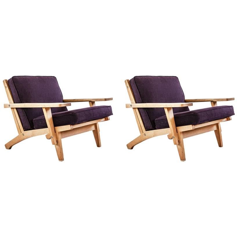Hans Wegner 1960s GE 375 Lounge Chairs, in teak, upholstered in Kwadrat fabric