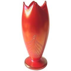 Bohemian Art Nouveau Kralik Red Pulled and Feathered Glass Vase
