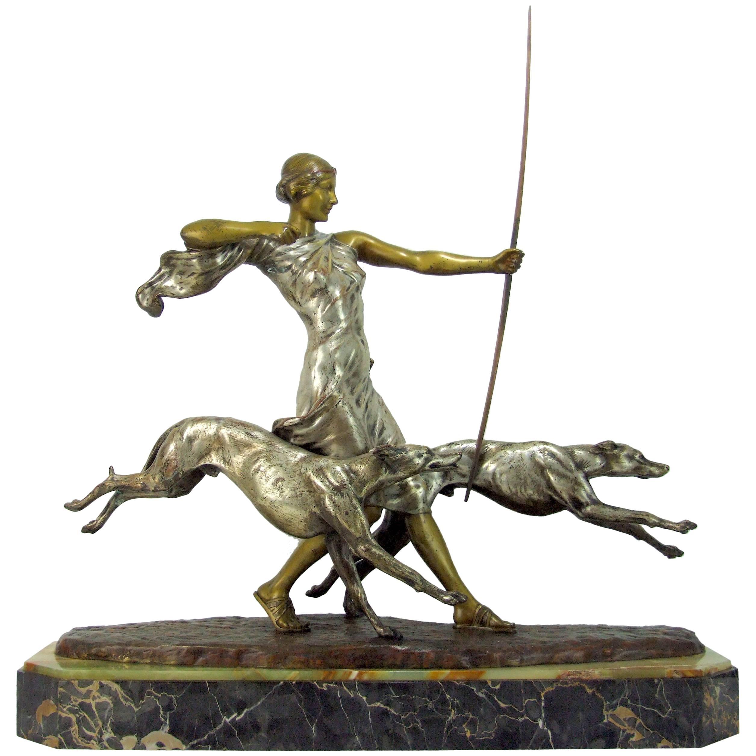 Diane la chasseresse de Louis Riche en vente