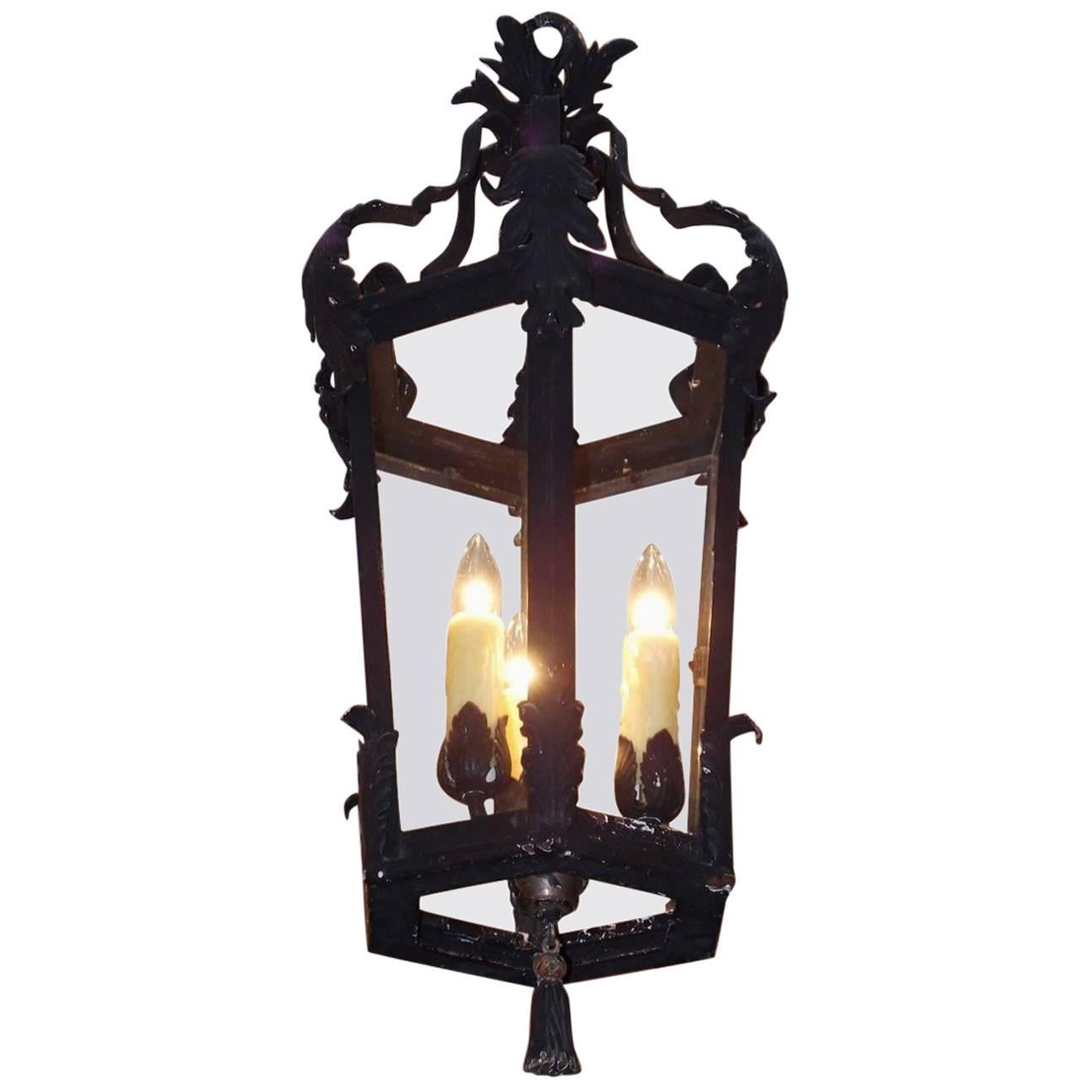 French Hexagon Cast Iron and Painted Acanthus Hanging Hall Lantern, Circa 1830