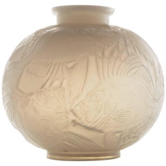 René Lalique Opalescent Vase "Poissons"